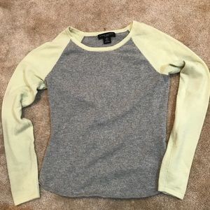 Banana Republic Cashmere sweater green and gray